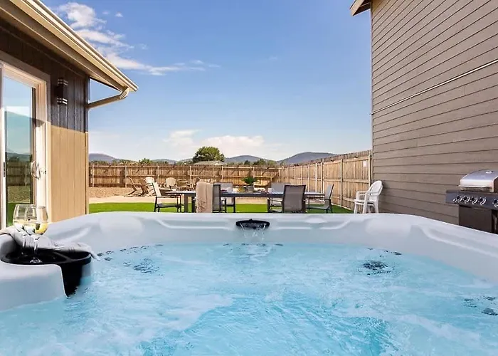 Pickleball At 7000ft Private With Court Holiday home *